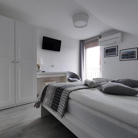 Apartments & Rooms Aleksandra بليد المظهر الخارجي الصورة