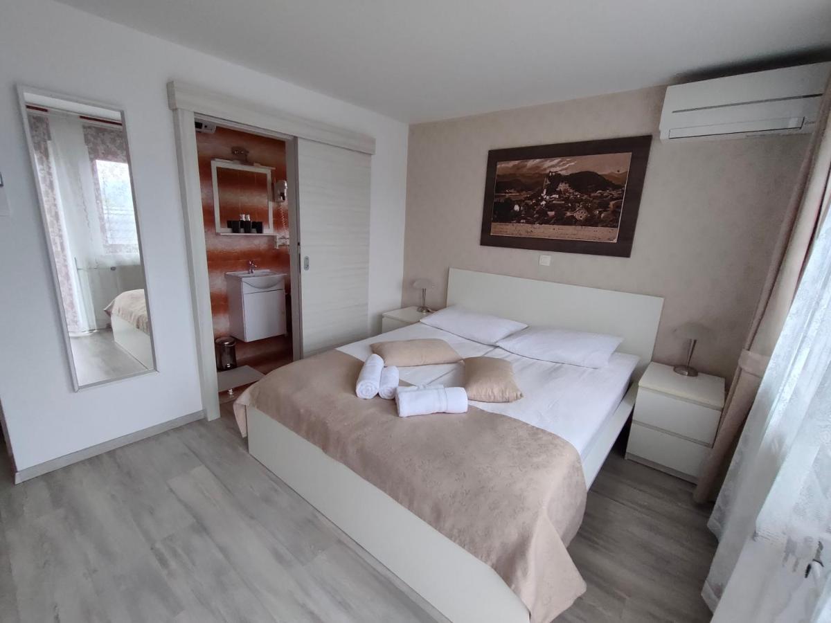 Apartments & Rooms Aleksandra بليد المظهر الخارجي الصورة