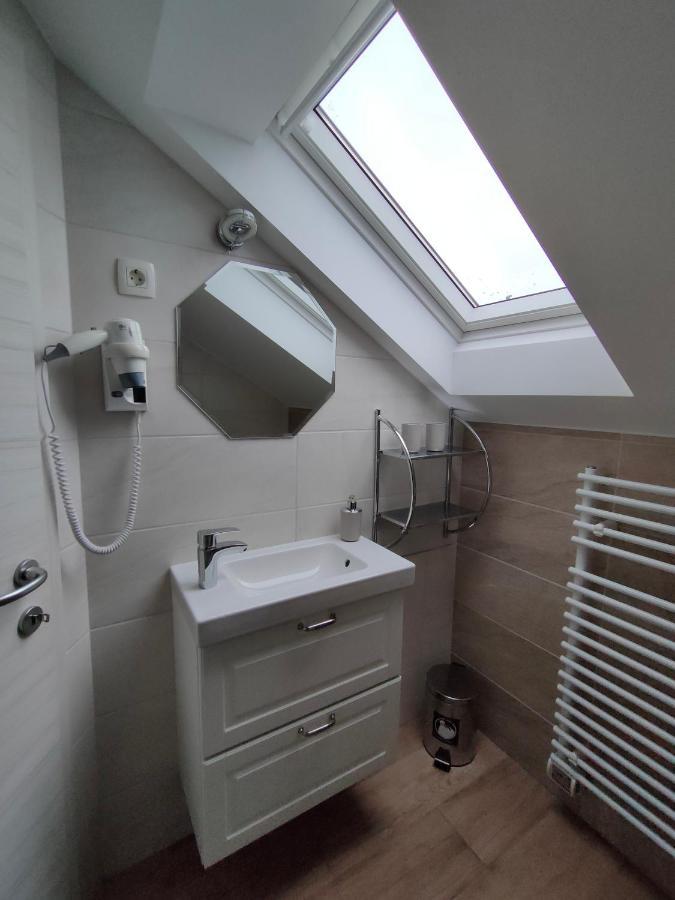 Apartments & Rooms Aleksandra بليد المظهر الخارجي الصورة