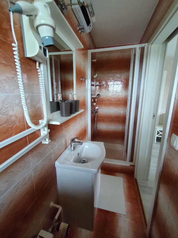 Apartments & Rooms Aleksandra بليد المظهر الخارجي الصورة