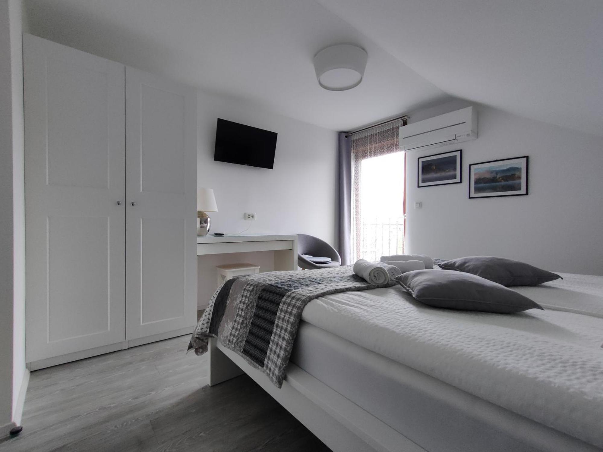 Apartments & Rooms Aleksandra بليد المظهر الخارجي الصورة