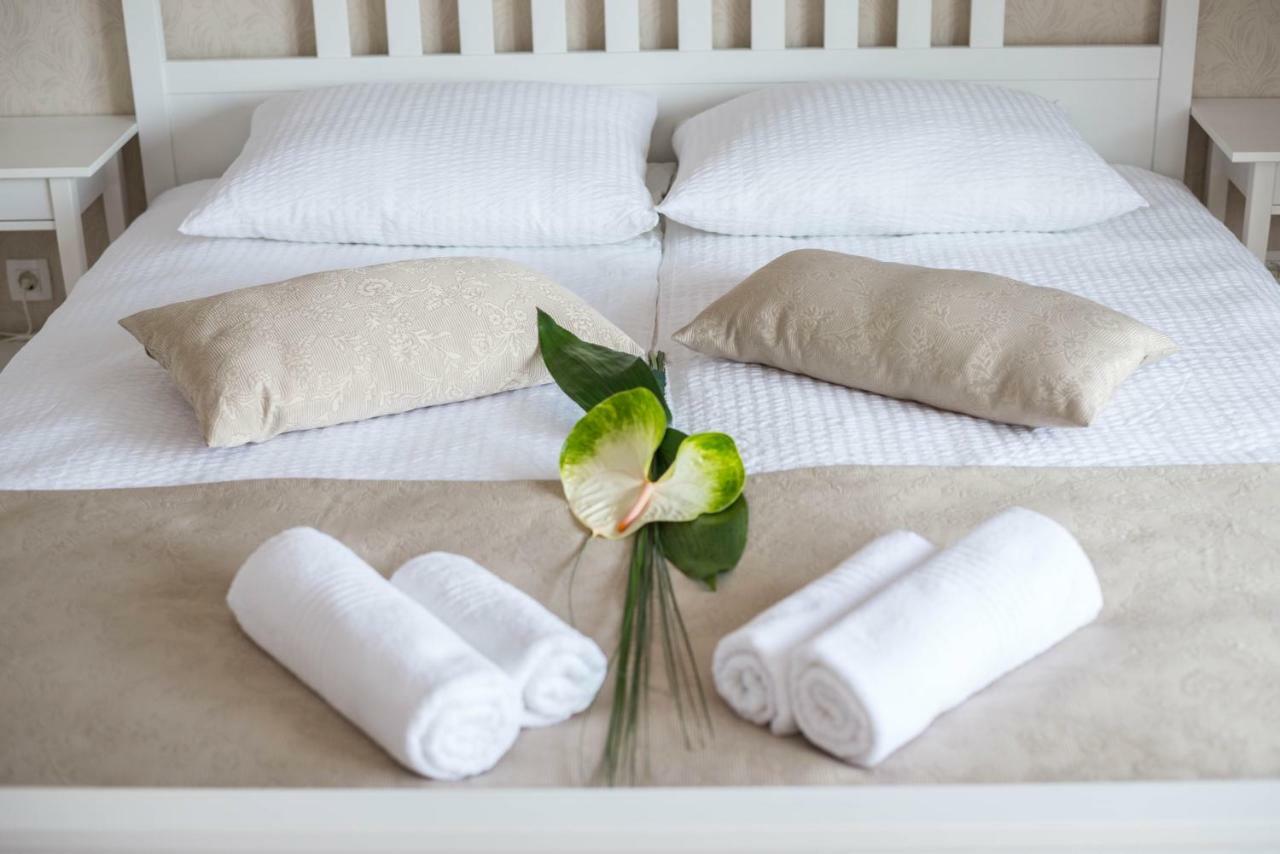 Apartments & Rooms Aleksandra بليد المظهر الخارجي الصورة