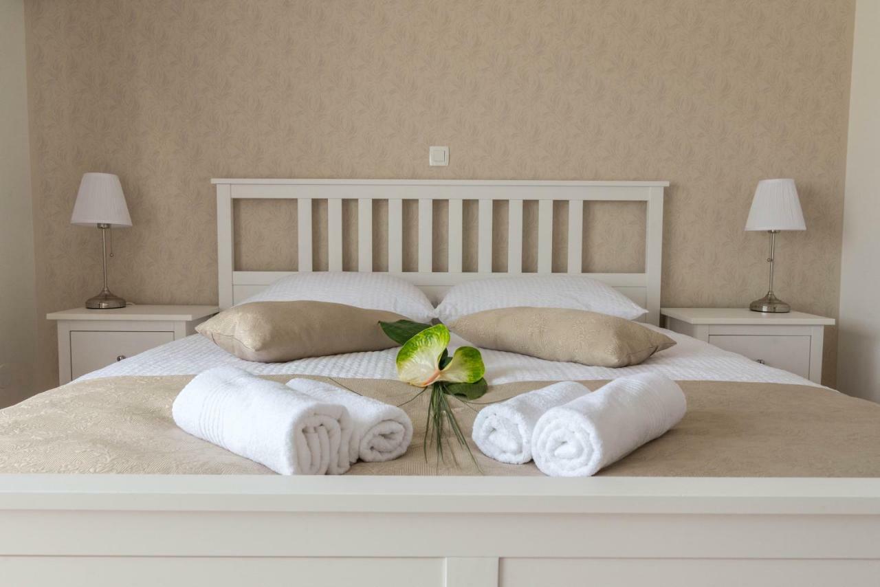 Apartments & Rooms Aleksandra بليد المظهر الخارجي الصورة